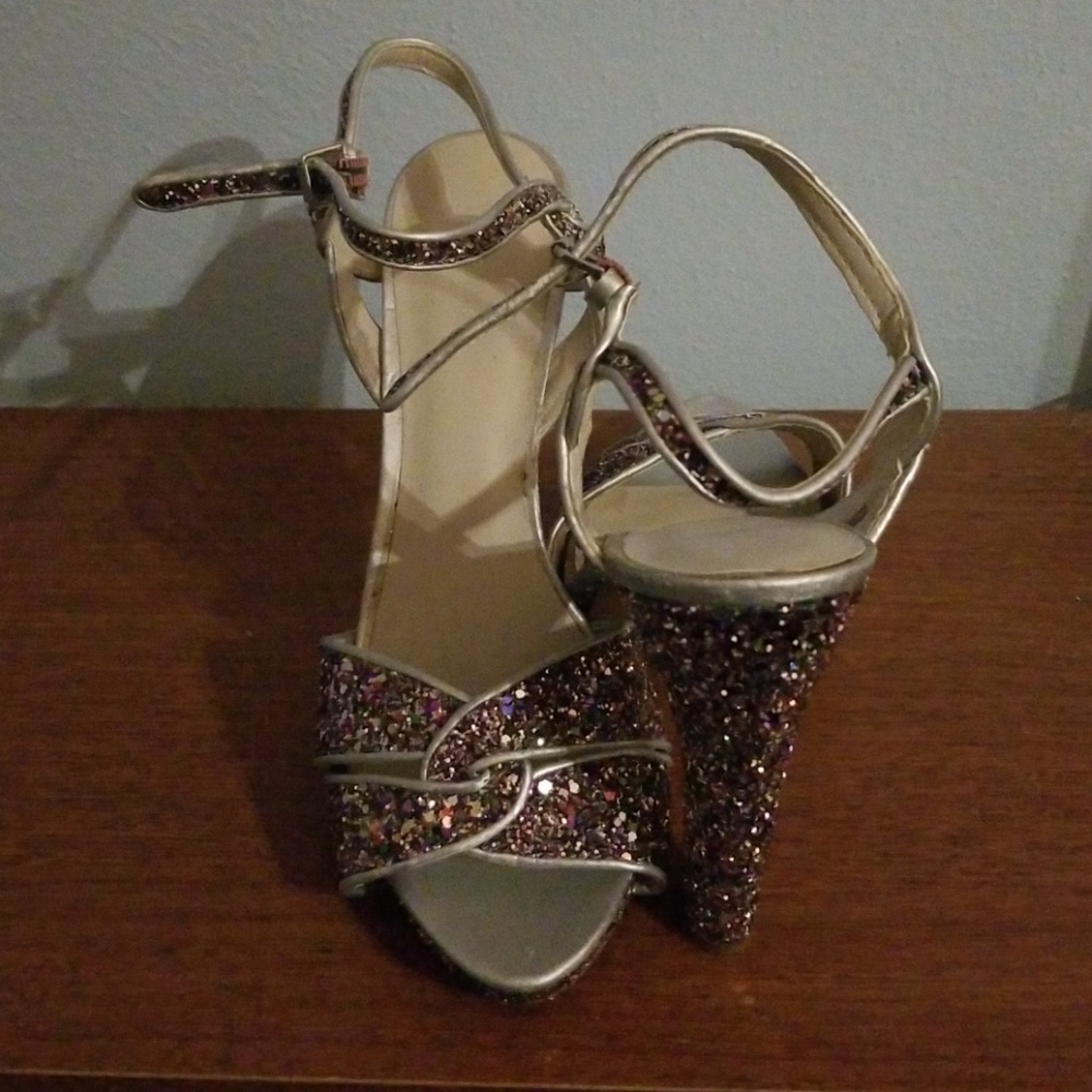 Nine West glitter heel